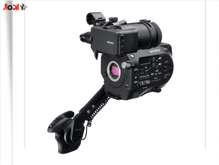 تصویر دوربین عکاسی سونی FS7